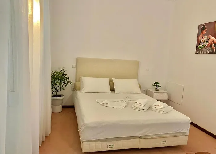 Corfu Dream House * Канони
